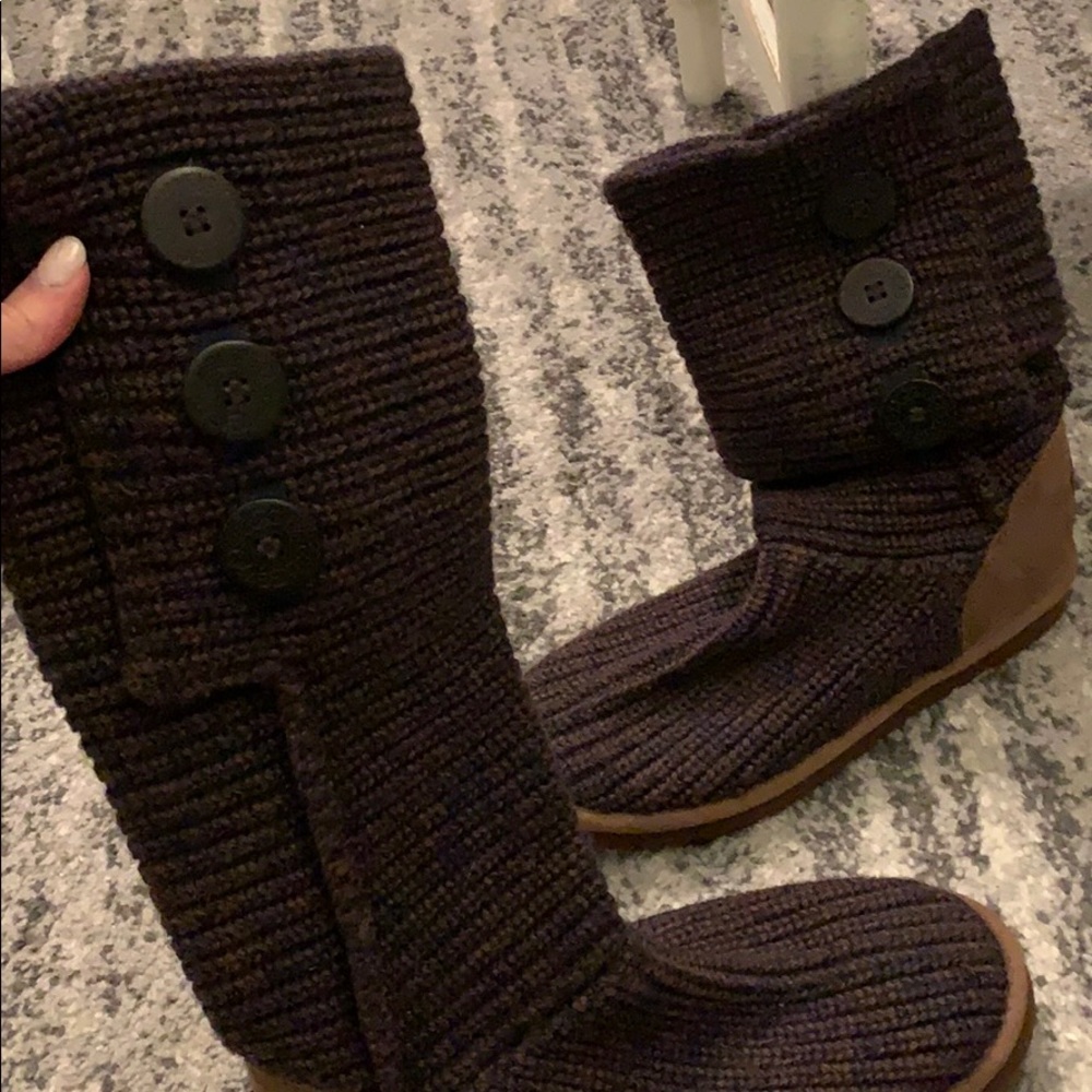 Ugg’s classic Cardy Boot
